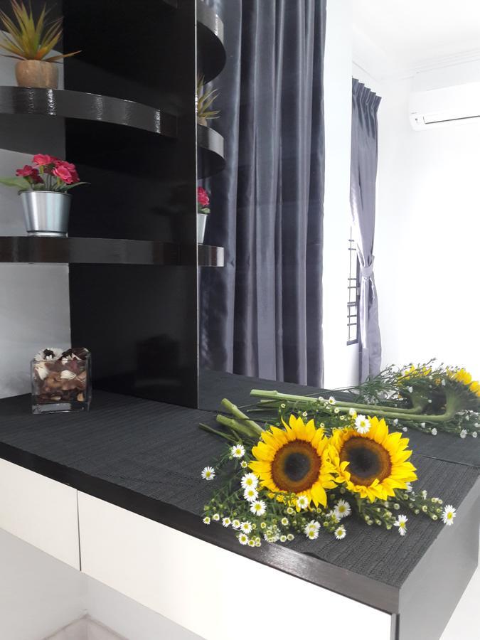 Jb Homestay Bukit Indah Wifi Ciq Mall Legoland Free Parking ยะโฮร์บาห์รู ภายนอก รูปภาพ