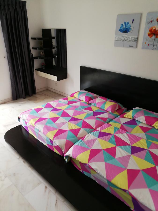 Jb Homestay Bukit Indah Wifi Ciq Mall Legoland Free Parking ยะโฮร์บาห์รู ภายนอก รูปภาพ
